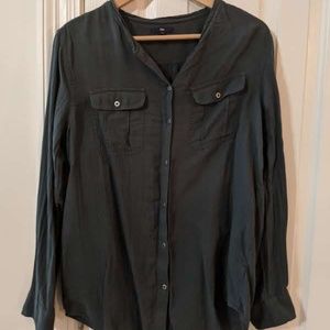 Gap Henley Shirt Dark Green Front Buttons